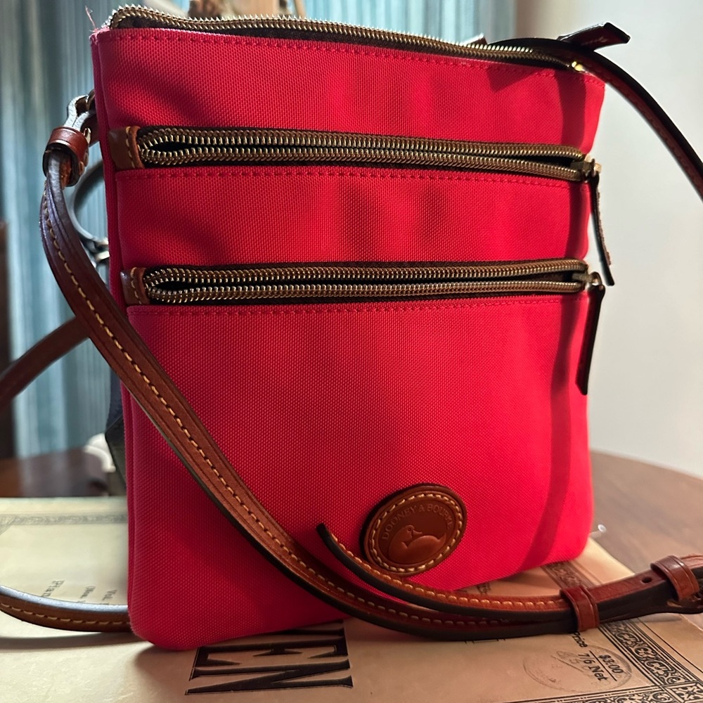 DOONEY & BOURKE Pink Crossbody Messenger Purse Bag